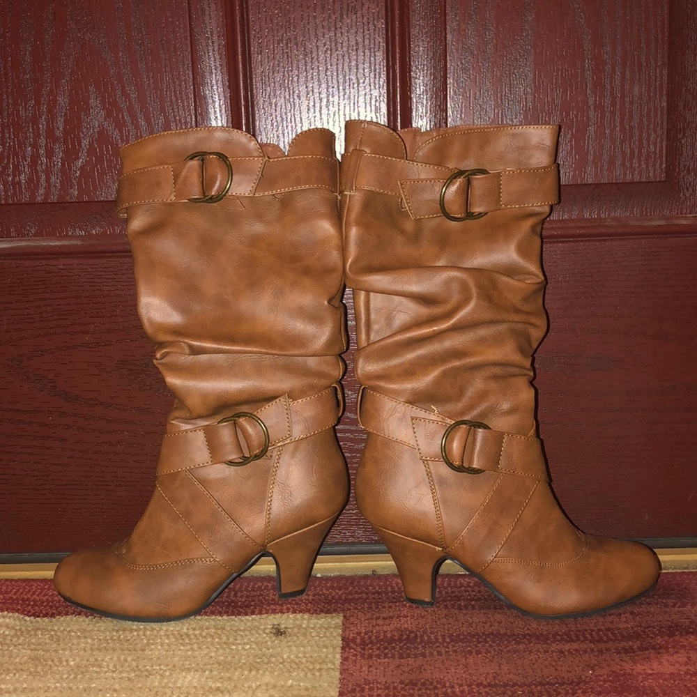 👢